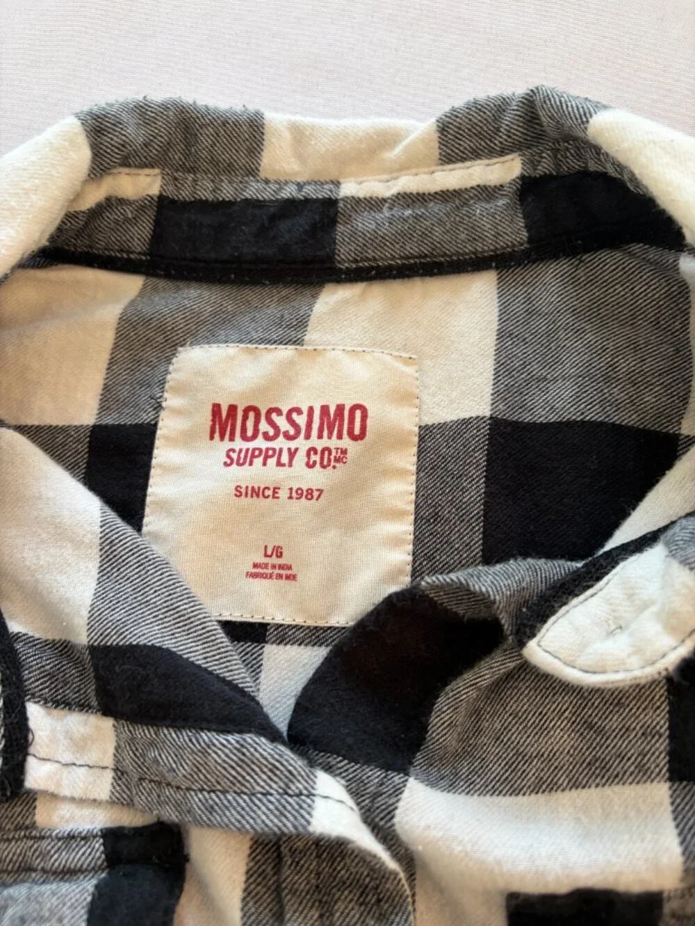 Mossimo Large Flannel Black and White Buffalo Check Shirt